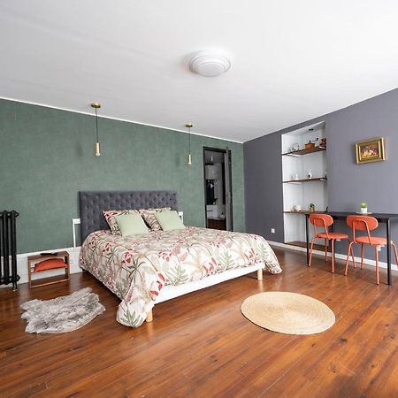 Appartement Spacieux Et Elegant Avec Jardin Montivilliers Exterior foto