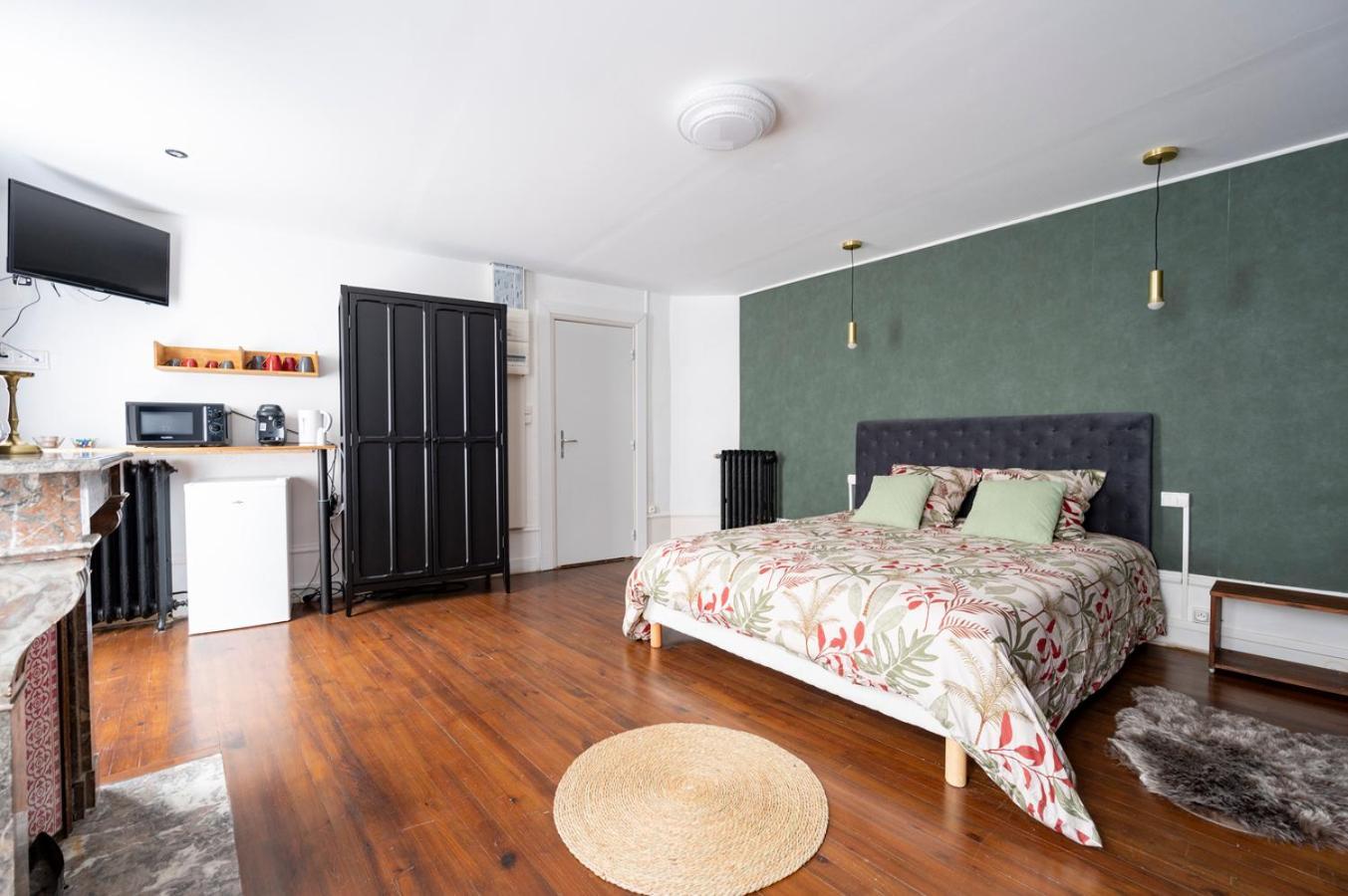 Appartement Spacieux Et Elegant Avec Jardin Montivilliers Exterior foto