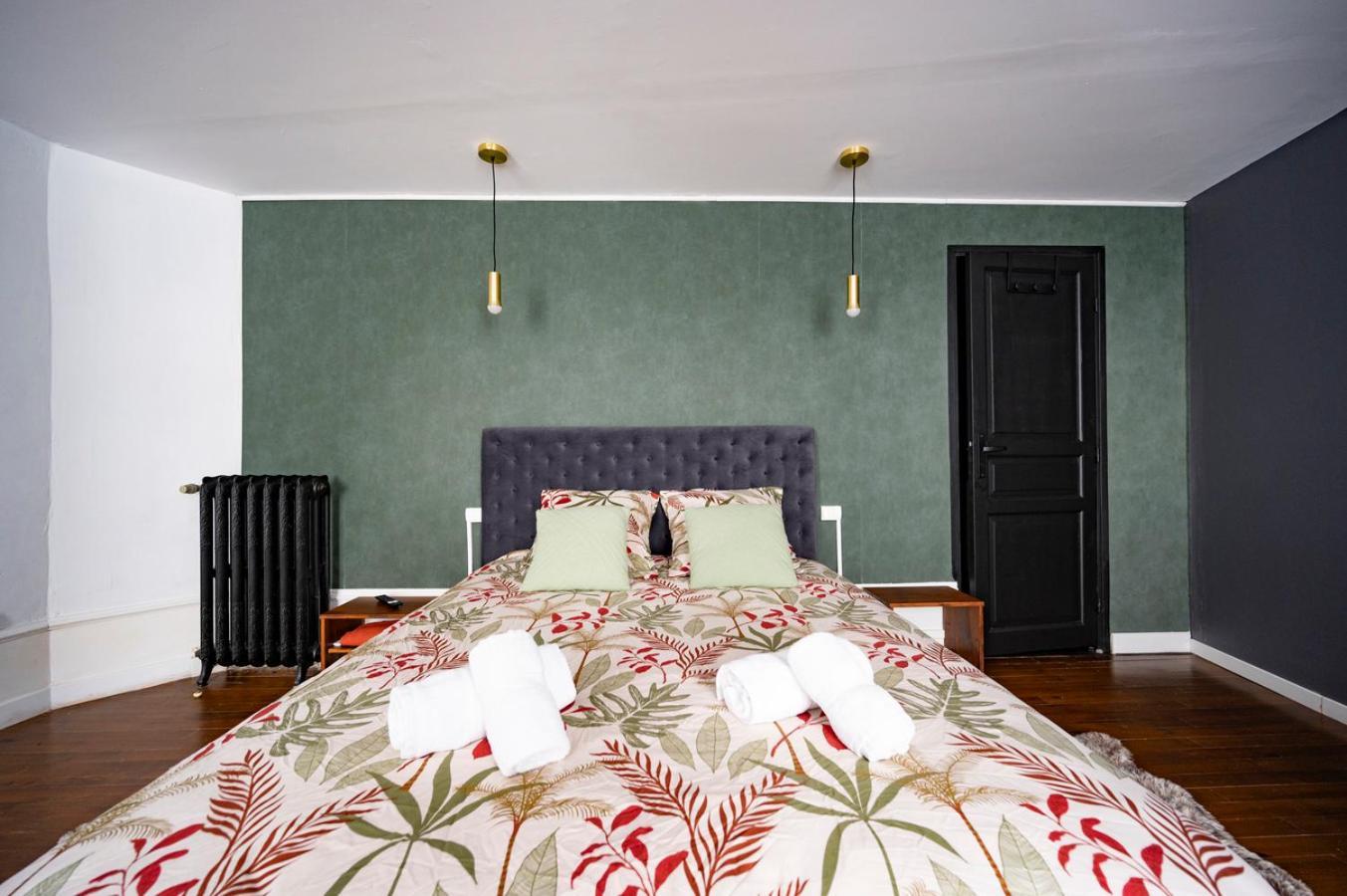 Appartement Spacieux Et Elegant Avec Jardin Montivilliers Exterior foto